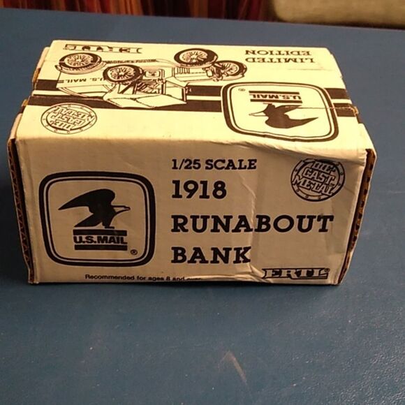 Ertl 1918 Runabout US Mail Bank Model 1988 1/25 scale - Picture 3 of 5